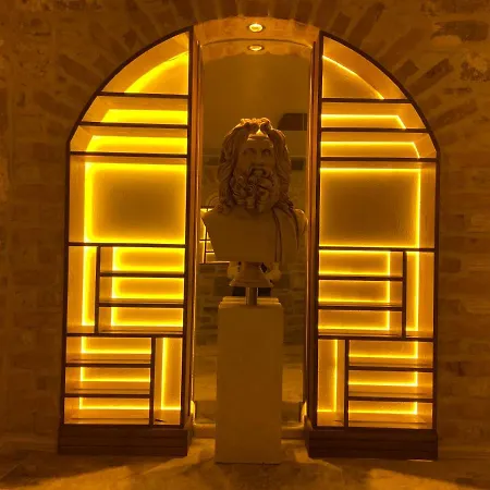 Dionysos 1789 Boutique Hotel Foca