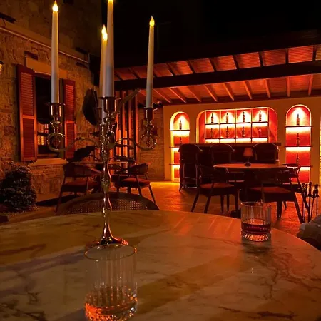 Dionysos 1789 Boutique Foca